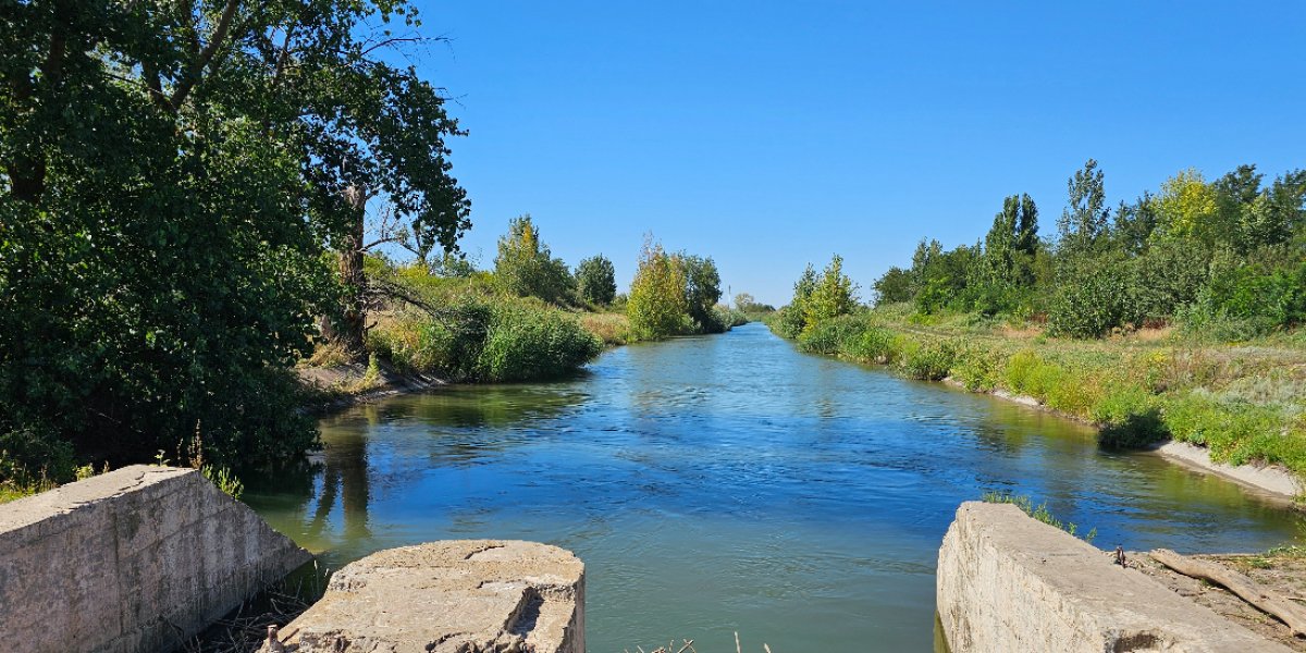 <p>АЛГОРИТМ ОЦЕНКИ ПОТЕНЦИАЛА ВОД МЕСТНОГО СТОКА ДЛЯ ЦЕЛЕЙ ПОДПИТКИ ОРОСИТЕЛЬНЫХ СИСТЕМ НА ПРИМЕРЕ АЗОВСКОГО МАГИСТРАЛЬНОГО КАНАЛА</p>